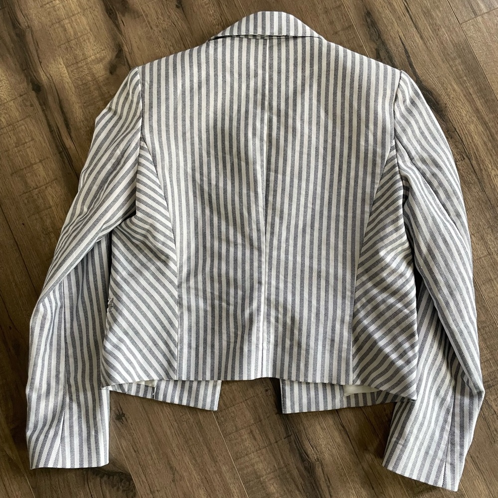 Express Striped Blazer Womens 2 Gray White Nautical Coastal Preppy Jacket - Picture 6 of 6